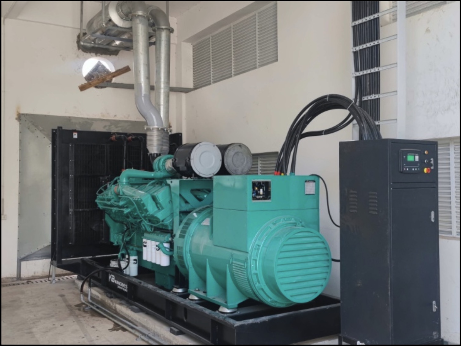 寧平省 Regis 大底廠 1120KWx1 台Cummins KTA50-G3 引擎 2